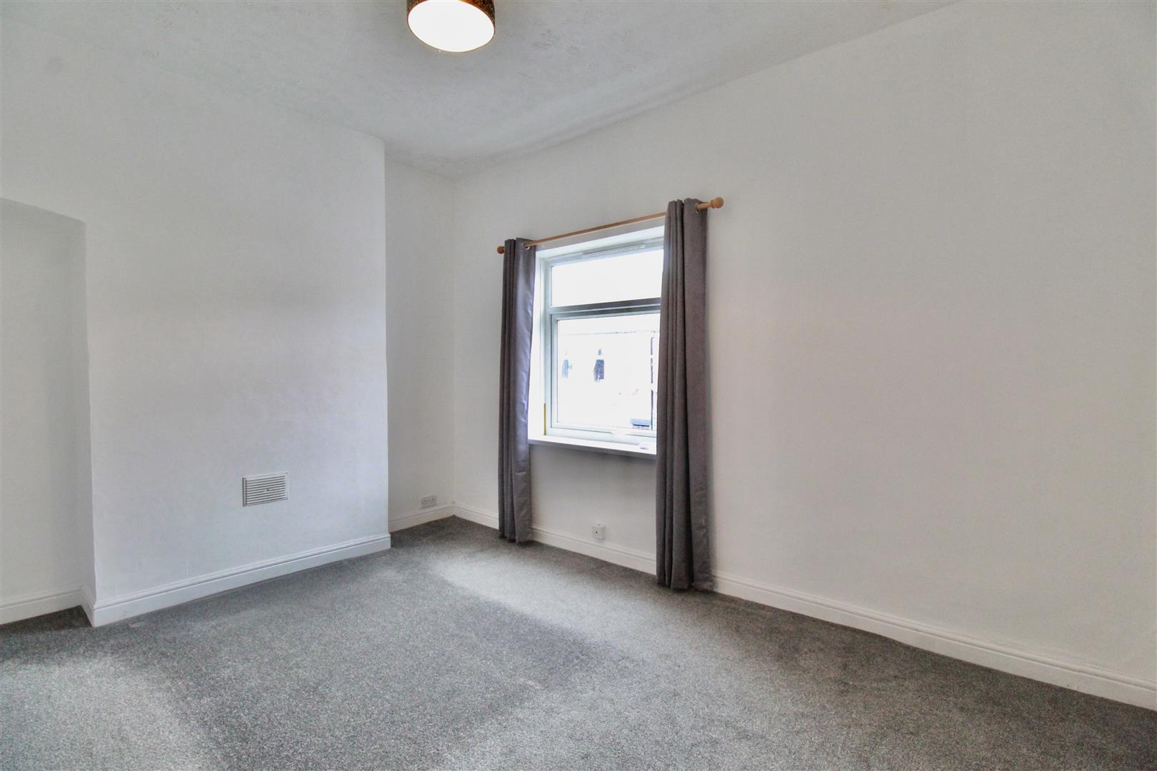 Blenheim Street, Hull Symonds & Greenham